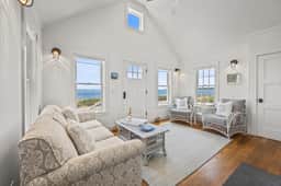 Sandy beach cottage on Wellfleet Bay - Image 4